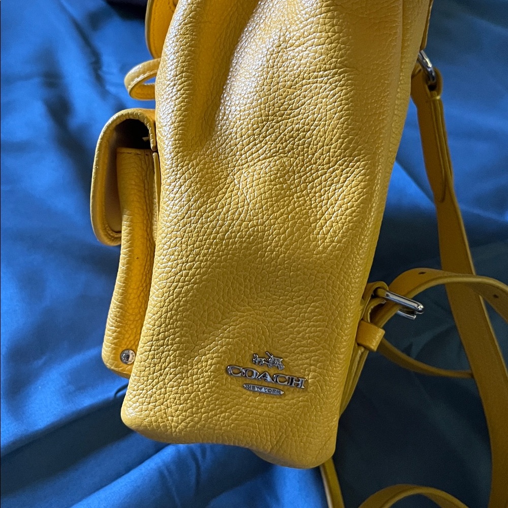 Coach Mini Turnlock Rucksack In Pebble Leather - Picture 8 of 9